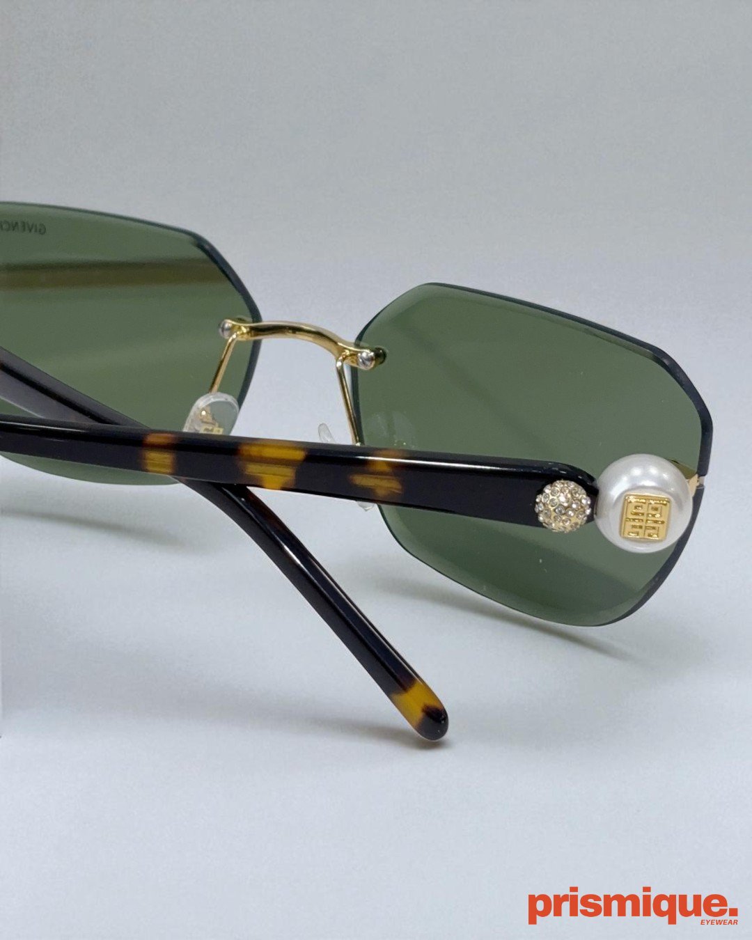 Givenchy | GV4010M
